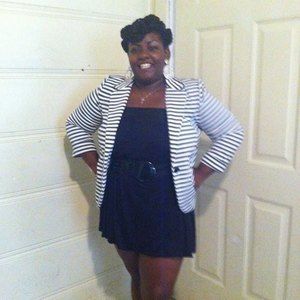 Meet your Posher, Delisa